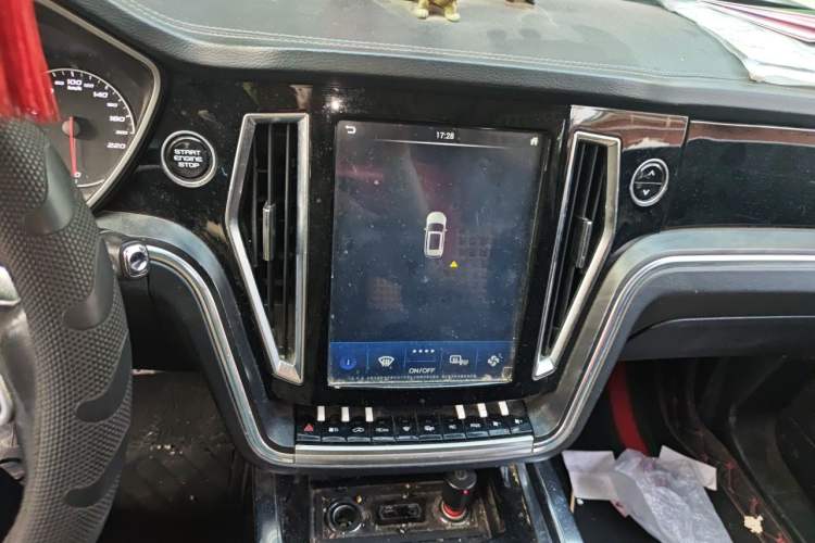 Used Zotye T700 2017 1.8T Dual-Clutch Luxury Model Audio And AC Panel