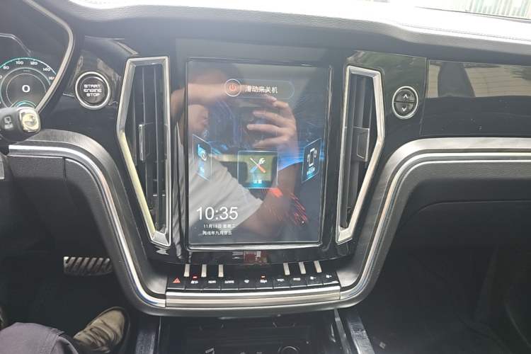 Used Zotye T700 2017 1.8T Dual-Clutch Prestige Model Audio And AC Panel