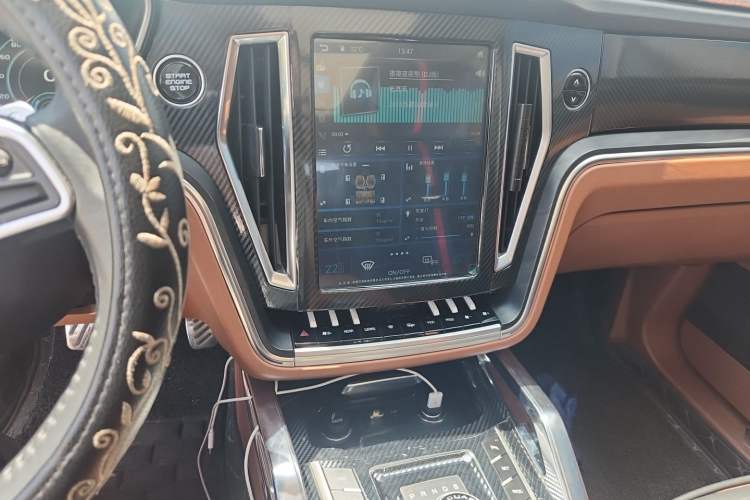 Used Zotye T700 2017 1.8T Dual-Clutch Prestige Model Audio And AC Panel