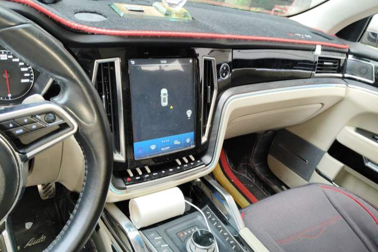 Used Zotye T700 2017 1.8T Dual-Clutch Luxury Model Audio And AC Panel