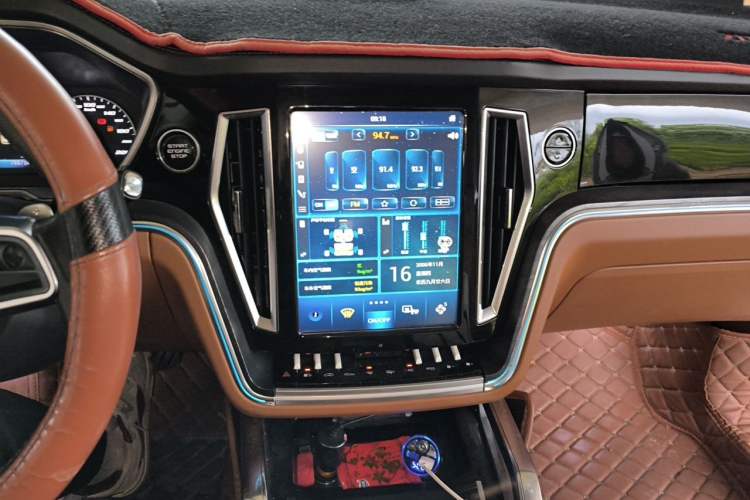 Used Zotye T700 2017 1.8T Dual-Clutch Luxury Model Audio And AC Panel