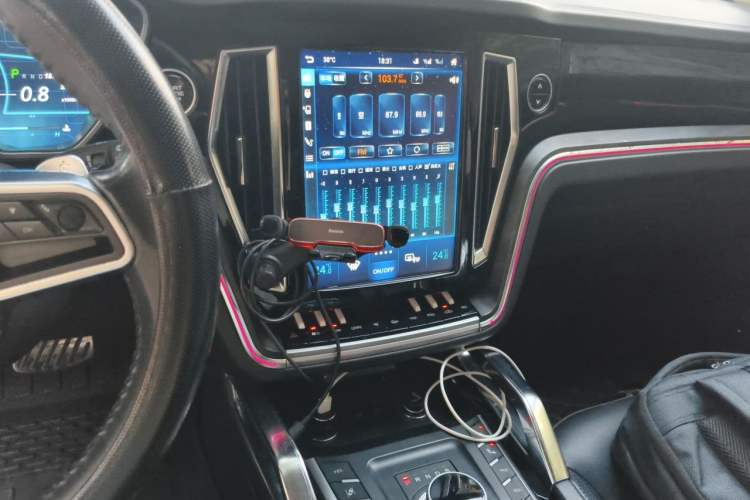 Used Zotye T700 2017 1.8T Dual-Clutch Flagship Model Audio And AC Panel