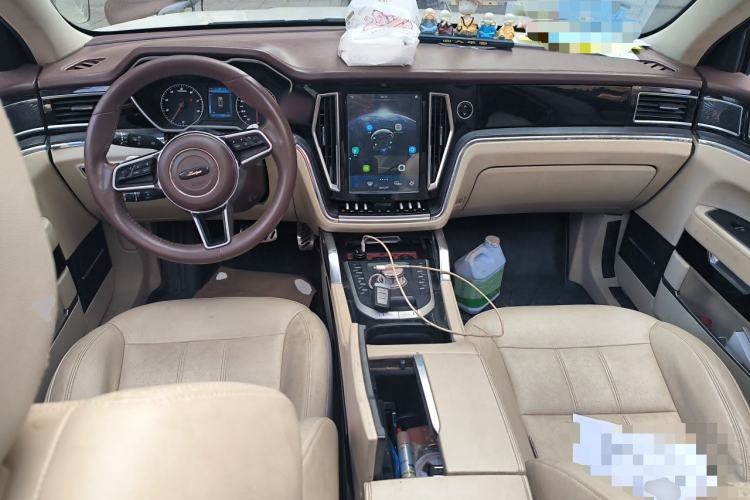 Used Zotye T700 2017 1.8T Dual-Clutch Luxury Model Center Console