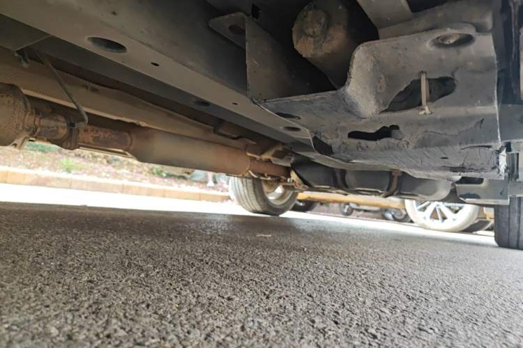 Used Zotye T700 2017 1.8T Dual-Clutch Prestige Model Chassis Front Left