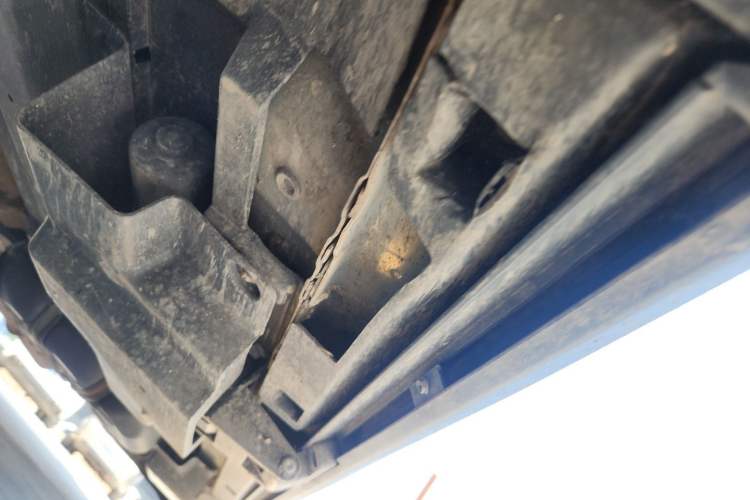 Used Zotye T700 2017 1.8T Dual-Clutch Prestige Model Chassis Front Left