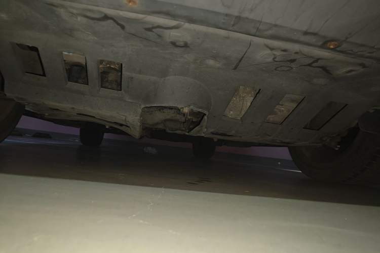 Used Zotye T700 2017 1.8T Dual-Clutch Prestige Model Chassis Front