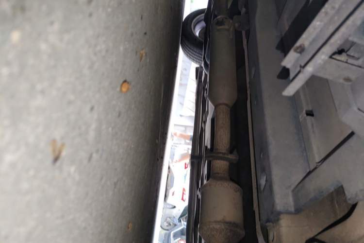 Used Zotye T700 2017 1.8T Dual-Clutch Luxury Model Chassis Front Right