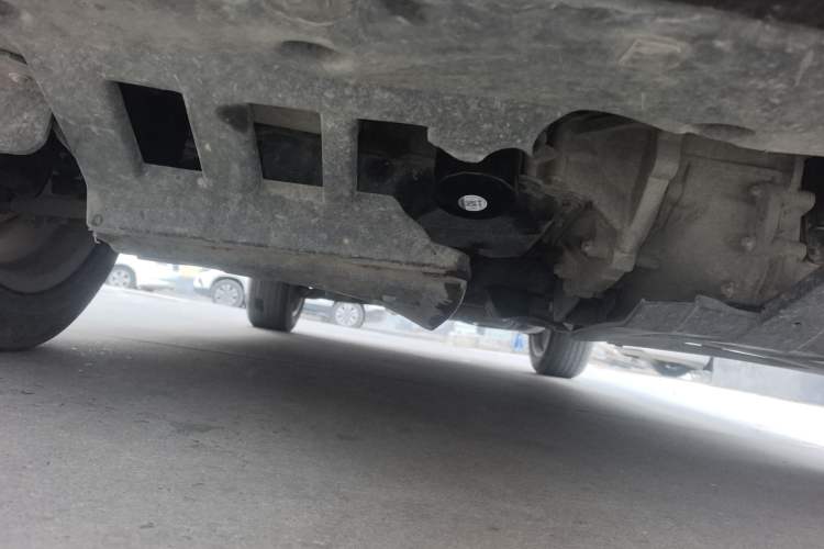 Used Zotye T700 2017 1.8T Dual-Clutch Luxury Model Chassis Front
