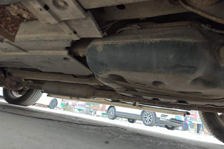 Used Zotye T700 2017 1.8T Dual-Clutch Luxury Model Chassis Rear Left