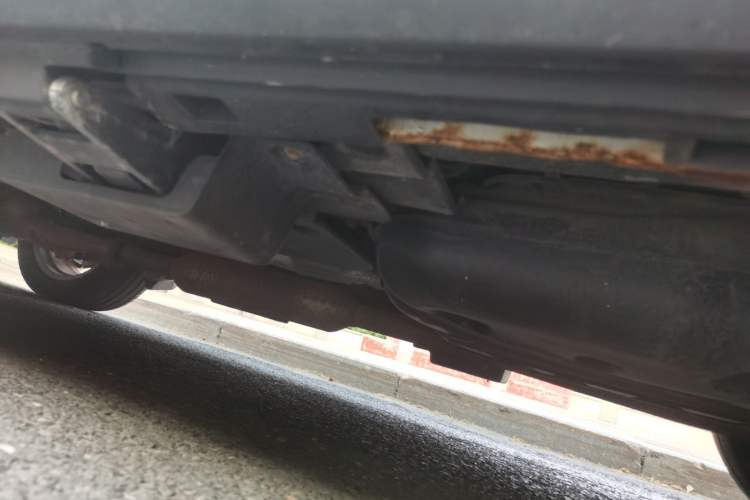 Used Zotye T700 2017 2.0T Automatic Flagship Edition Chassis Rear Left