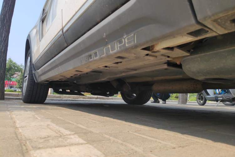 Used Zotye T700 2017 1.8T Dual-Clutch Luxury Model Chassis Rear Left