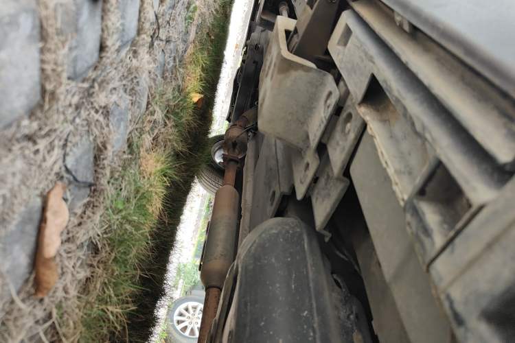 Used Zotye T700 2017 1.8T Dual-Clutch Prestige Model Chassis Rear Left