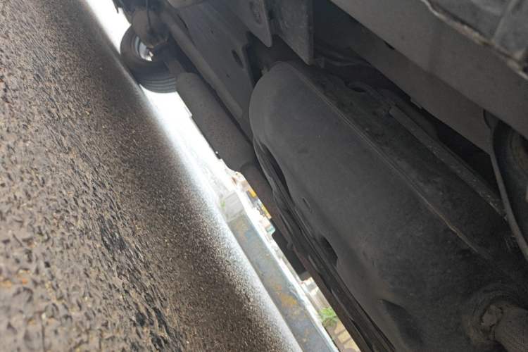 Used Zotye T700 2017 1.8T Dual-Clutch Flagship Model Chassis Rear Left