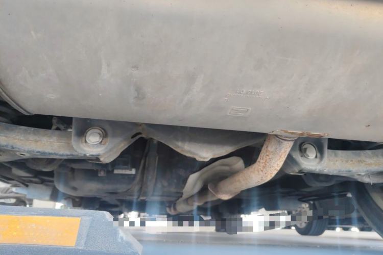 Used Zotye T700 2017 1.8T Dual-Clutch Prestige Model Chassis Rear