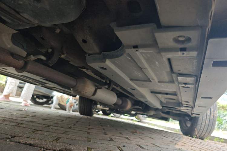 Used Zotye T700 2017 1.8T Dual-Clutch Luxury Model Chassis Rear Right