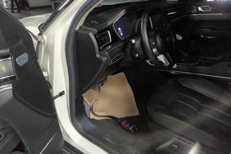 Used Zotye T700 2017 1.8T Dual-Clutch Flagship Model Driver Seat