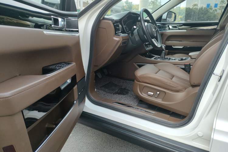 Used Zotye T700 2017 1.8T Manual Luxury Model Driver Seat
