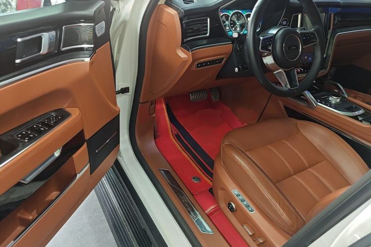 Used Zotye T700 2017 1.8T Dual-Clutch Flagship Model Driver Seat