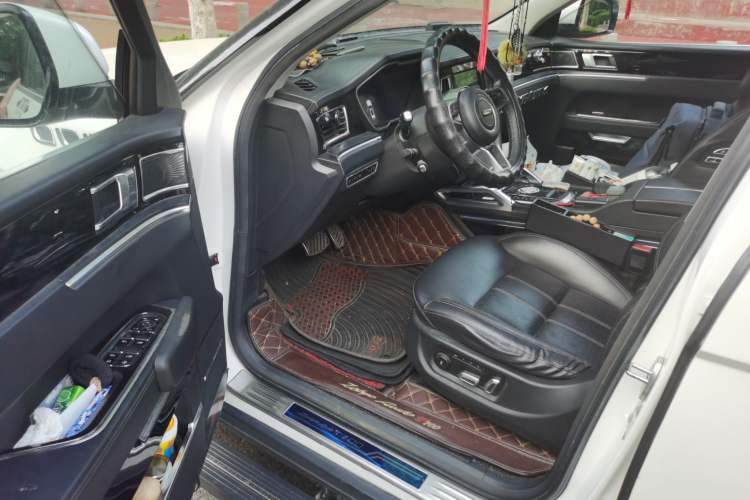 Used Zotye T700 2017 2.0T Automatic Flagship Edition Driver Seat