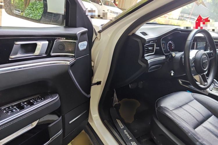 Used Zotye T700 2017 1.8T Dual-Clutch Luxury Model Driver Seat