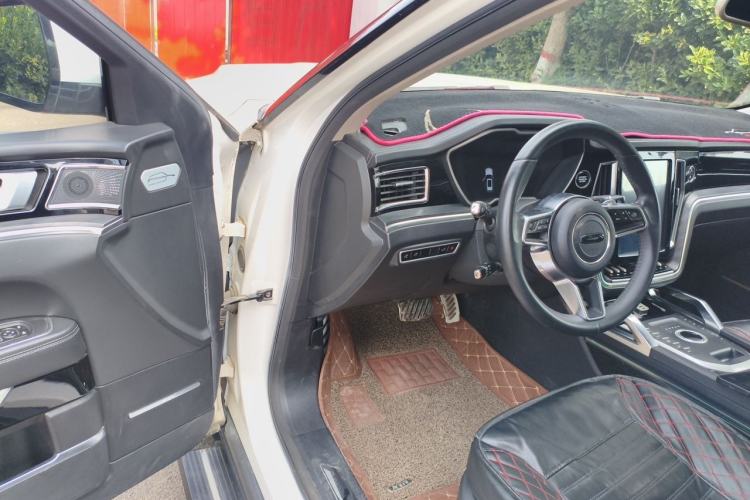 Used Zotye T700 2017 1.8T Dual-Clutch Prestige Model Driver Seat