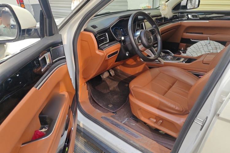 Used Zotye T700 2017 1.8T Dual-Clutch Luxury Model Driver Seat