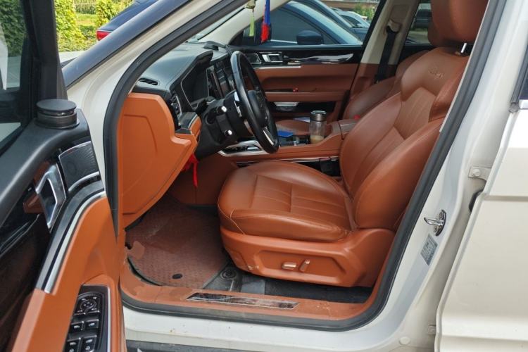Used Zotye T700 2017 1.8T Dual-Clutch Luxury Model Driver Seat