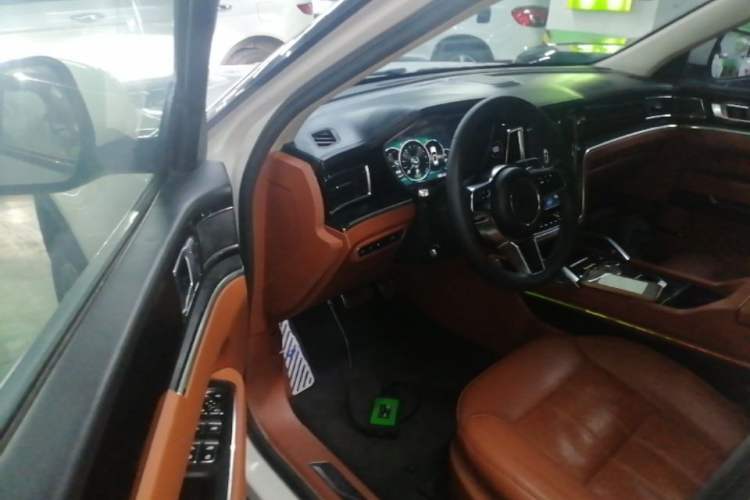 Used Zotye T700 2017 1.8T Dual-Clutch Flagship Model Driver Seat