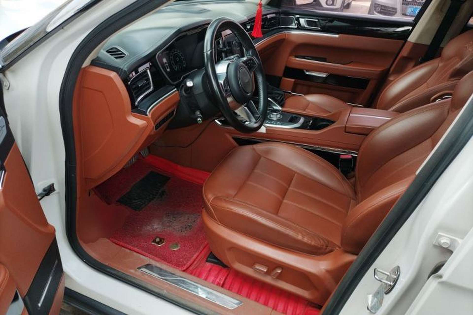 Used Zotye T700 2017 1.8T Dual-Clutch Prestige Model Driver Seat