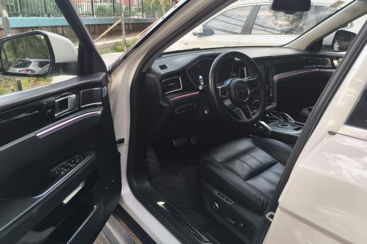 Used Zotye T700 2017 1.8T Dual-Clutch Flagship Model Driver Seat