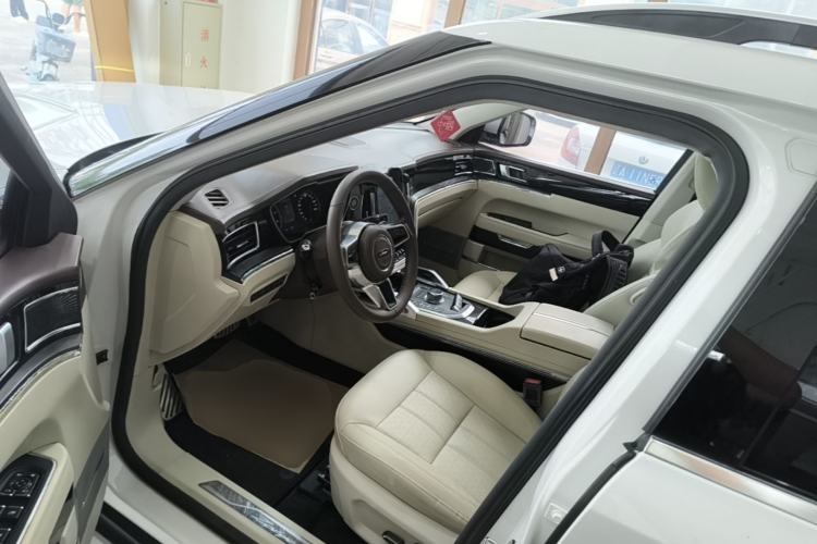 Used Zotye T700 2017 1.8T Dual-Clutch Luxury Model Driver Seat