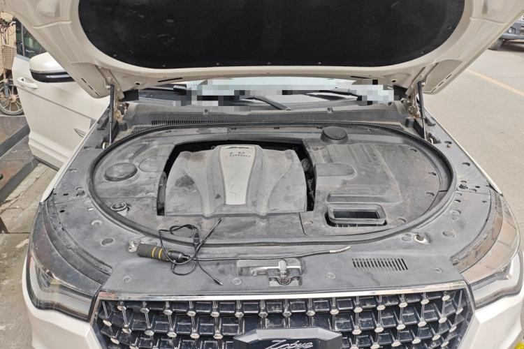 Used Zotye T700 2017 1.8T Dual-Clutch Flagship Model Engine Bay