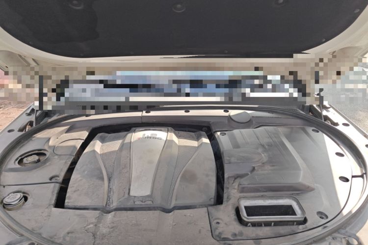 Used Zotye T700 2017 1.8T Dual-Clutch Flagship Model Engine Bay