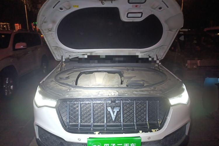 Used Zotye T700 2017 1.8T Dual-Clutch Prestige Model Engine Bay