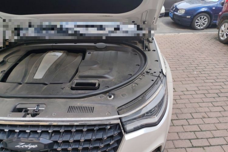 Used Zotye T700 2017 1.8T Dual-Clutch Luxury Model Engine Bay Left