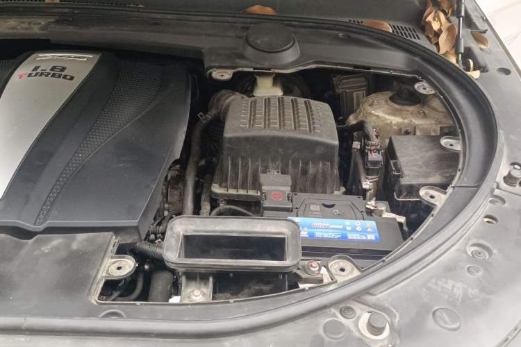 Used Zotye T700 2017 1.8T Dual-Clutch Prestige Model Engine Bay Left