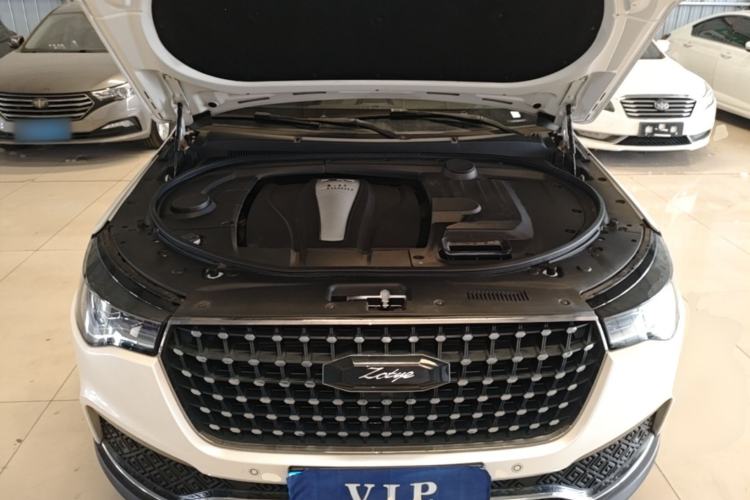 Used Zotye T700 2017 1.8T Dual-Clutch Luxury Model Engine Bay