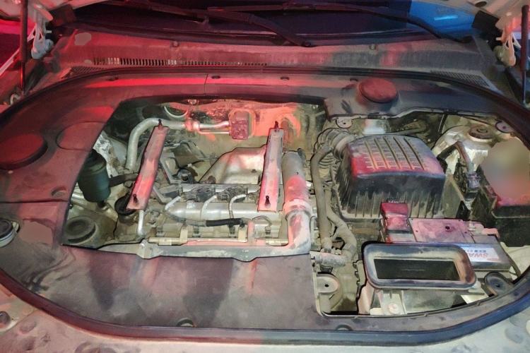 Used Zotye T700 2017 1.8T Manual Luxury Model Engine Bay