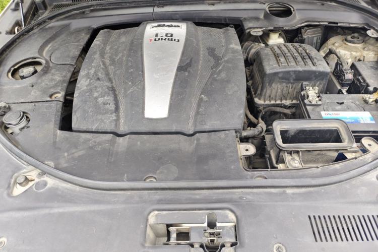Used Zotye T700 2017 1.8T Dual-Clutch Prestige Model Engine Bay