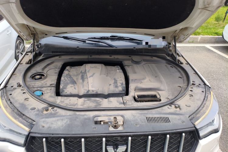 Used Zotye T700 2017 1.8T Dual-Clutch Prestige Model Engine Bay