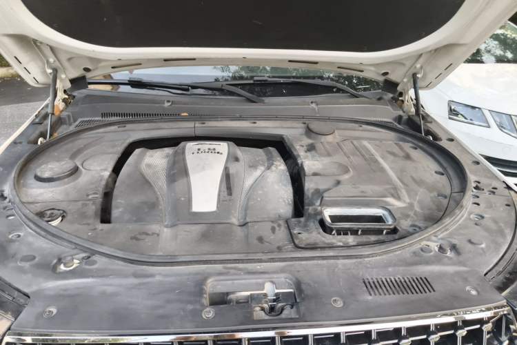 Used Zotye T700 2017 1.8T Dual-Clutch Flagship Model Engine Bay