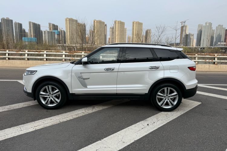 Used Zotye T700 2017 1.8T Dual-Clutch Luxury Model Exterior 1
