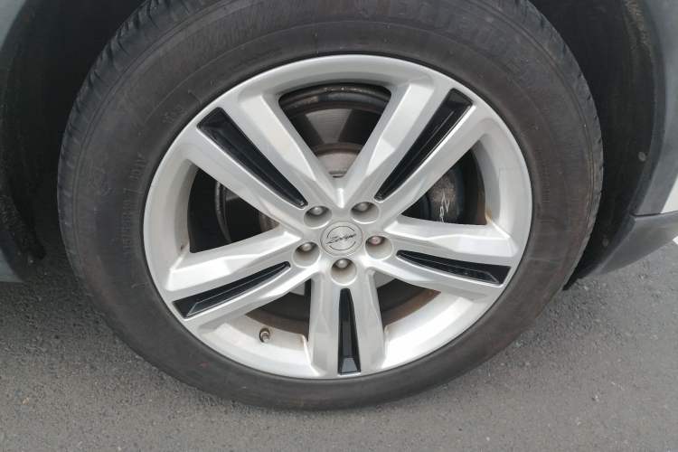 Used Zotye T700 2017 1.8T Dual-Clutch Prestige Model Exterior 1