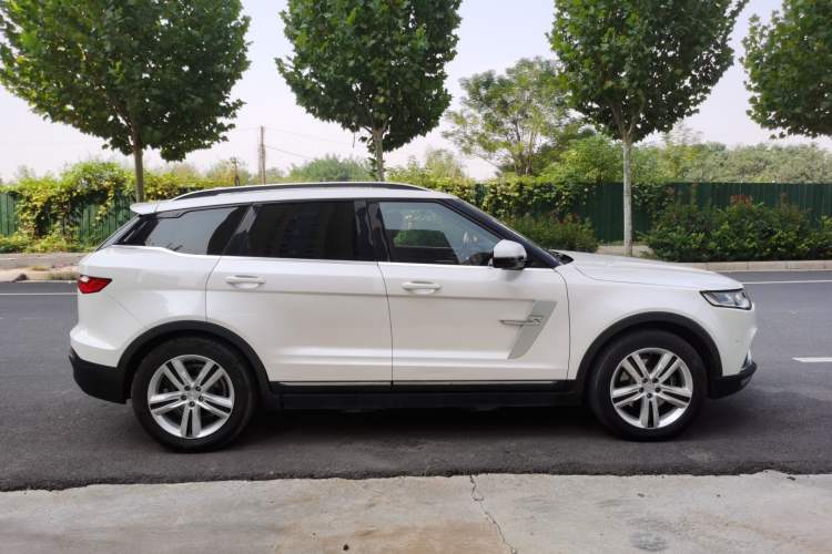 Used Zotye T700 2017 1.8T Dual-Clutch Luxury Model Exterior 2