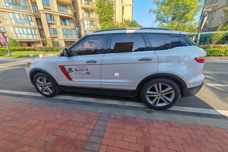 Used Zotye T700 2017 1.8T Dual-Clutch Luxury Model Exterior 3