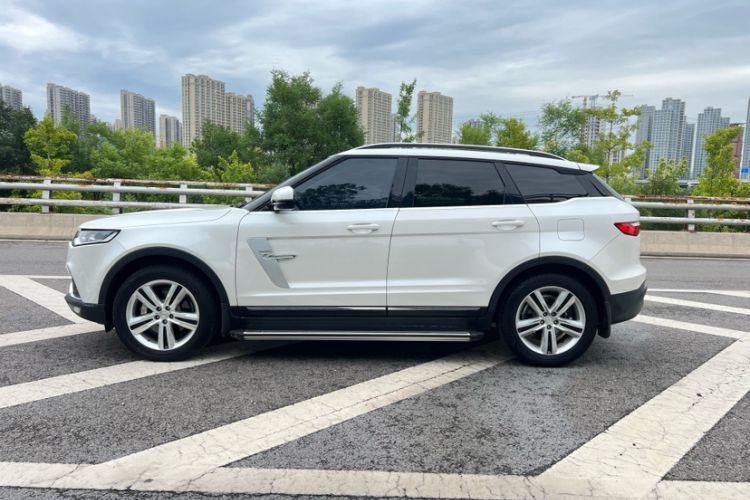 Used Zotye T700 2017 1.8T Dual-Clutch Luxury Model Exterior 3
