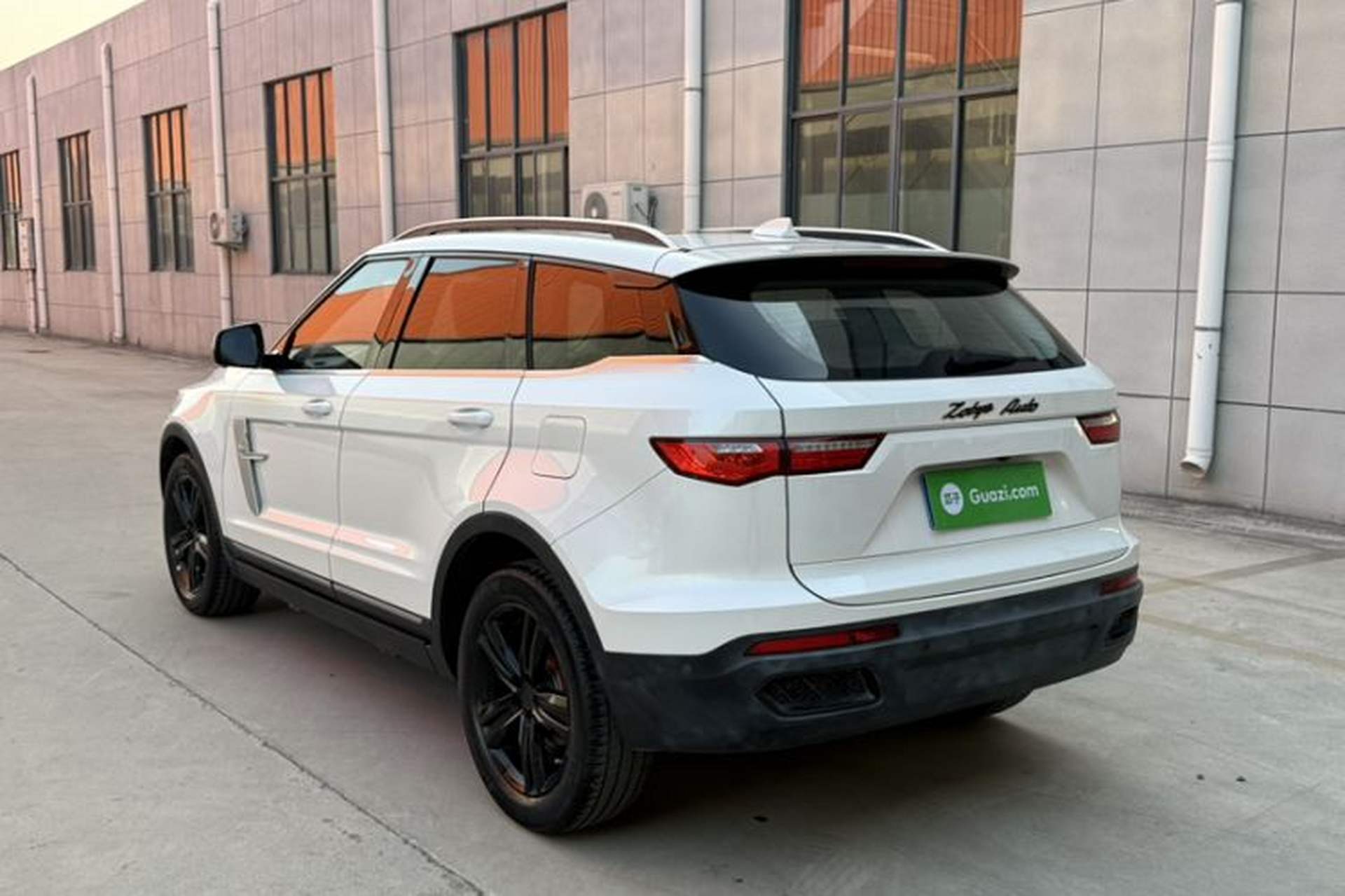 Used Zotye T700 2017 1.8T Dual-Clutch Flagship Model Exterior 3