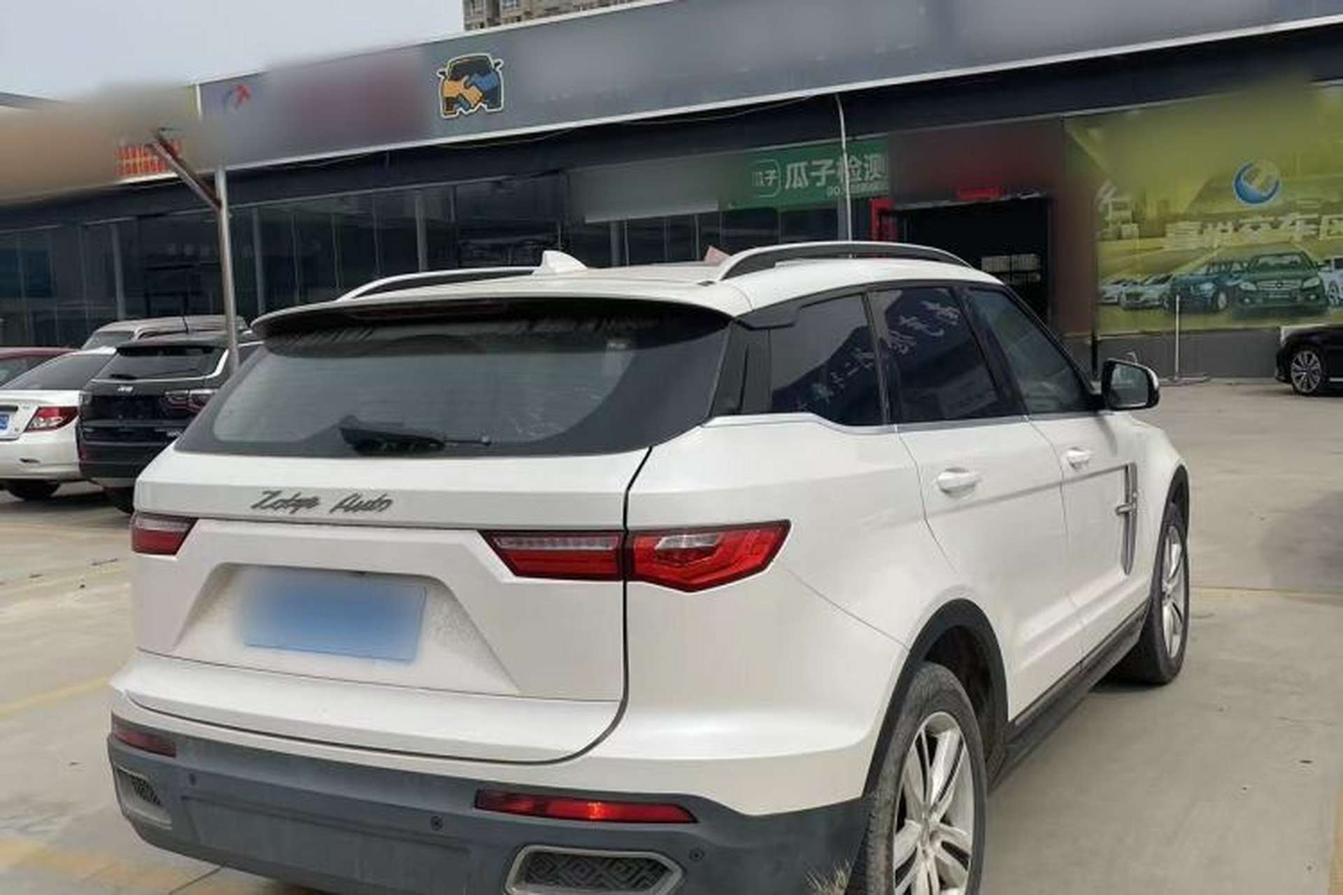 Used Zotye T700 2017 1.8T Dual-Clutch Luxury Model Exterior 4