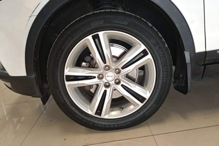 Used Zotye T700 2017 1.8T Dual-Clutch Luxury Model Exterior 4