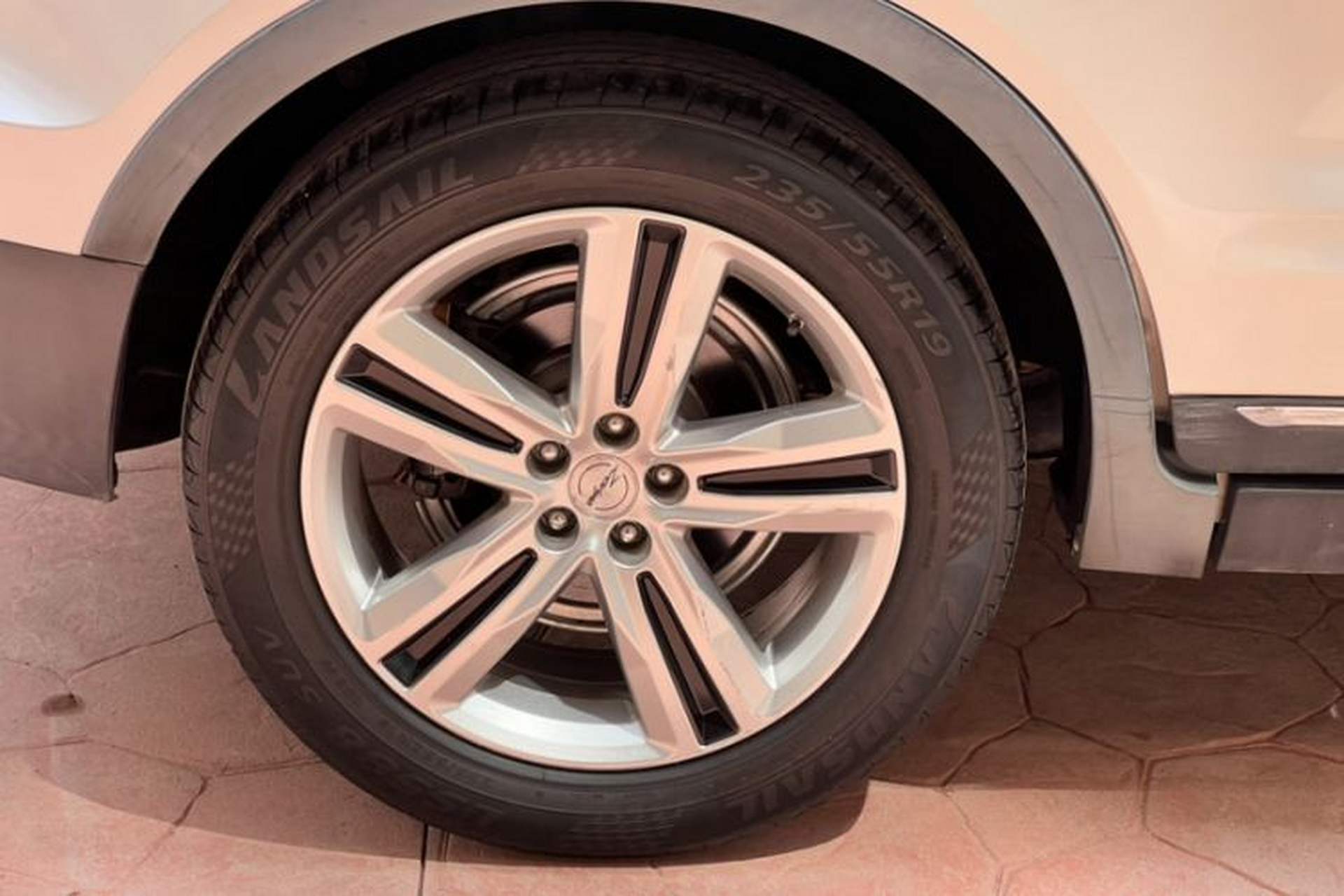 Used Zotye T700 2017 1.8T Dual-Clutch Luxury Model Exterior 6